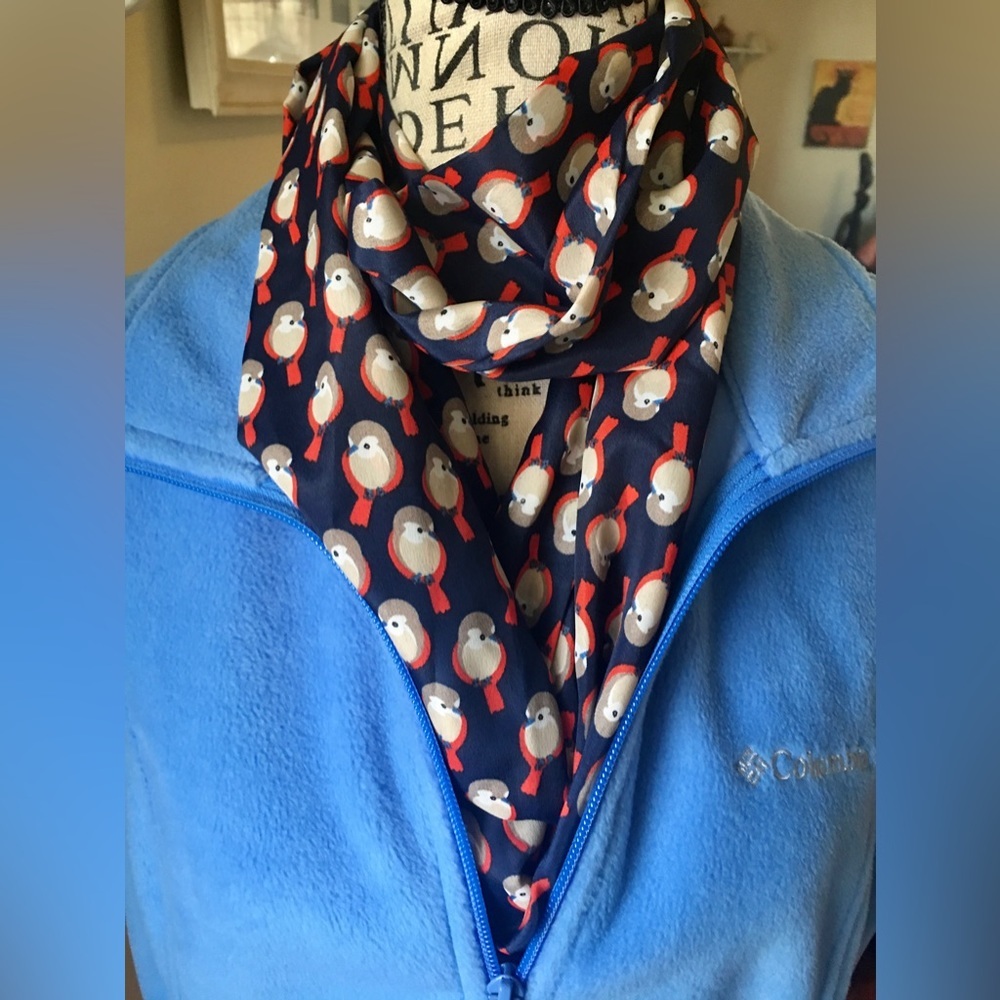 Little Bird Print Infinity Loop Infinity Scarf - Picture 3 of 8
